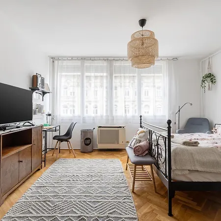 Broadway Apartment - You Cozy Home Budapest Exterior photo