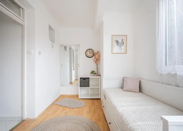 Broadway Apartment - You Cozy Home