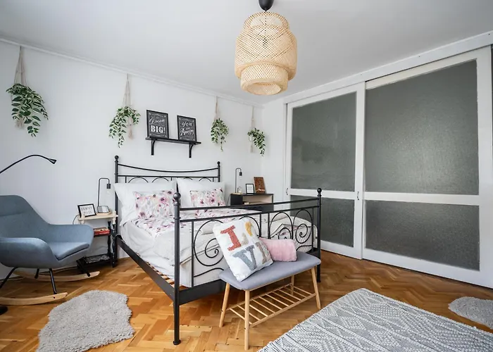 Broadway Apartment - You Cozy Home